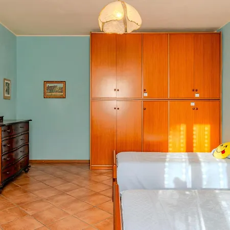 Apartment Angela By Interhome Dongo