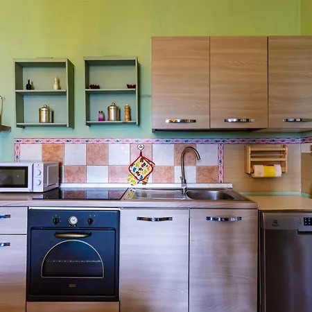 Angela By Interhome Dongo