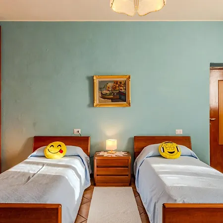 Angela By Interhome Apartamento Dongo